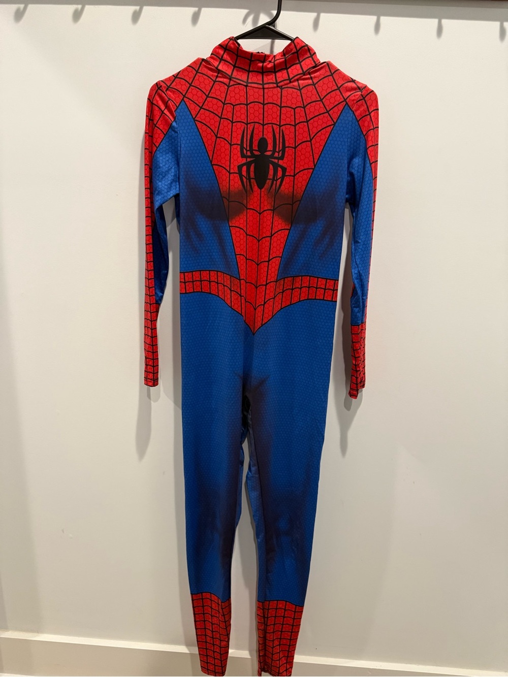 Adult Female Spider-Man Costume: Open Foot